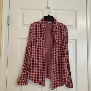 Cute plaid red shirt!!